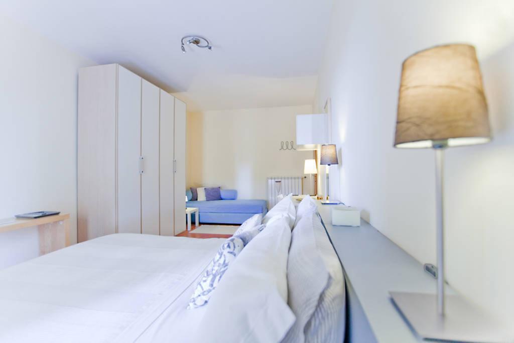 B&B Rooms Rent Vesuvio Napels Buitenkant foto