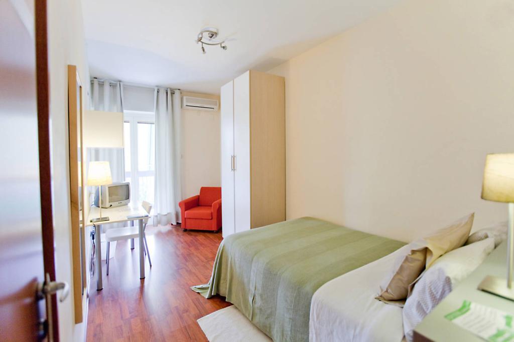 B&B Rooms Rent Vesuvio Napels Buitenkant foto